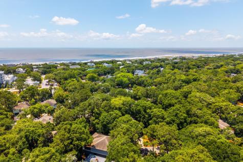 28 Twin Oaks Lane Isle Of Palms SC 29451
