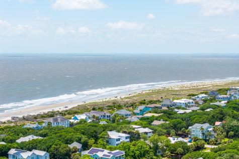 28 Twin Oaks Lane Isle Of Palms SC 29451