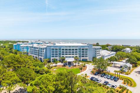 28 Twin Oaks Lane Isle Of Palms SC 29451