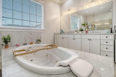 141 Wando Reach Road Charleston SC 29492