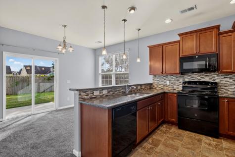 7741 Kinston Street North Charleston SC 29418