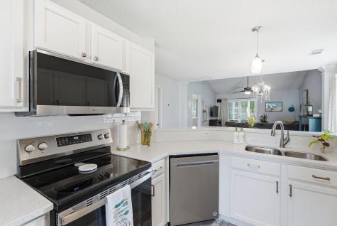 7331 Suncatcher Drive Hanahan SC 29410