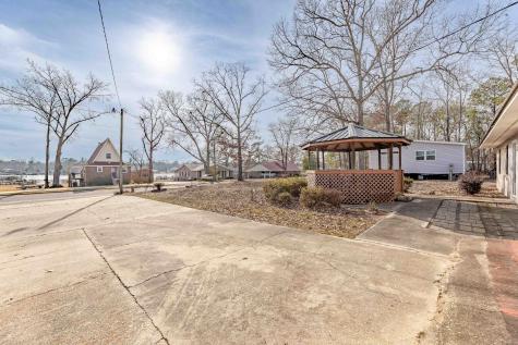 1416 Litzler Drive Manning SC 29102