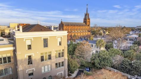 67 Legare Charleston SC 29401