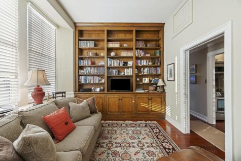67 Legare Charleston SC 29401