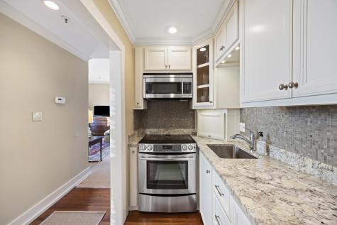 67 Legare Charleston SC 29401