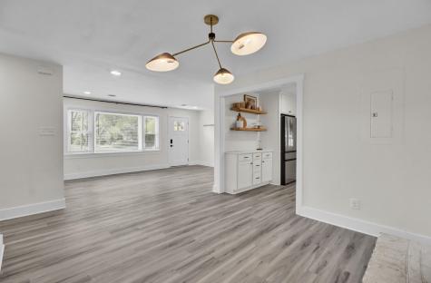 818 W Madison Avenue Charleston SC 29412