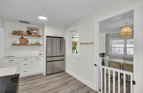 818 W Madison Avenue Charleston SC 29412