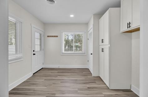 818 W Madison Avenue Charleston SC 29412
