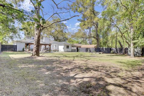 818 W Madison Avenue Charleston SC 29412