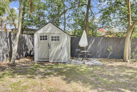 818 W Madison Avenue Charleston SC 29412
