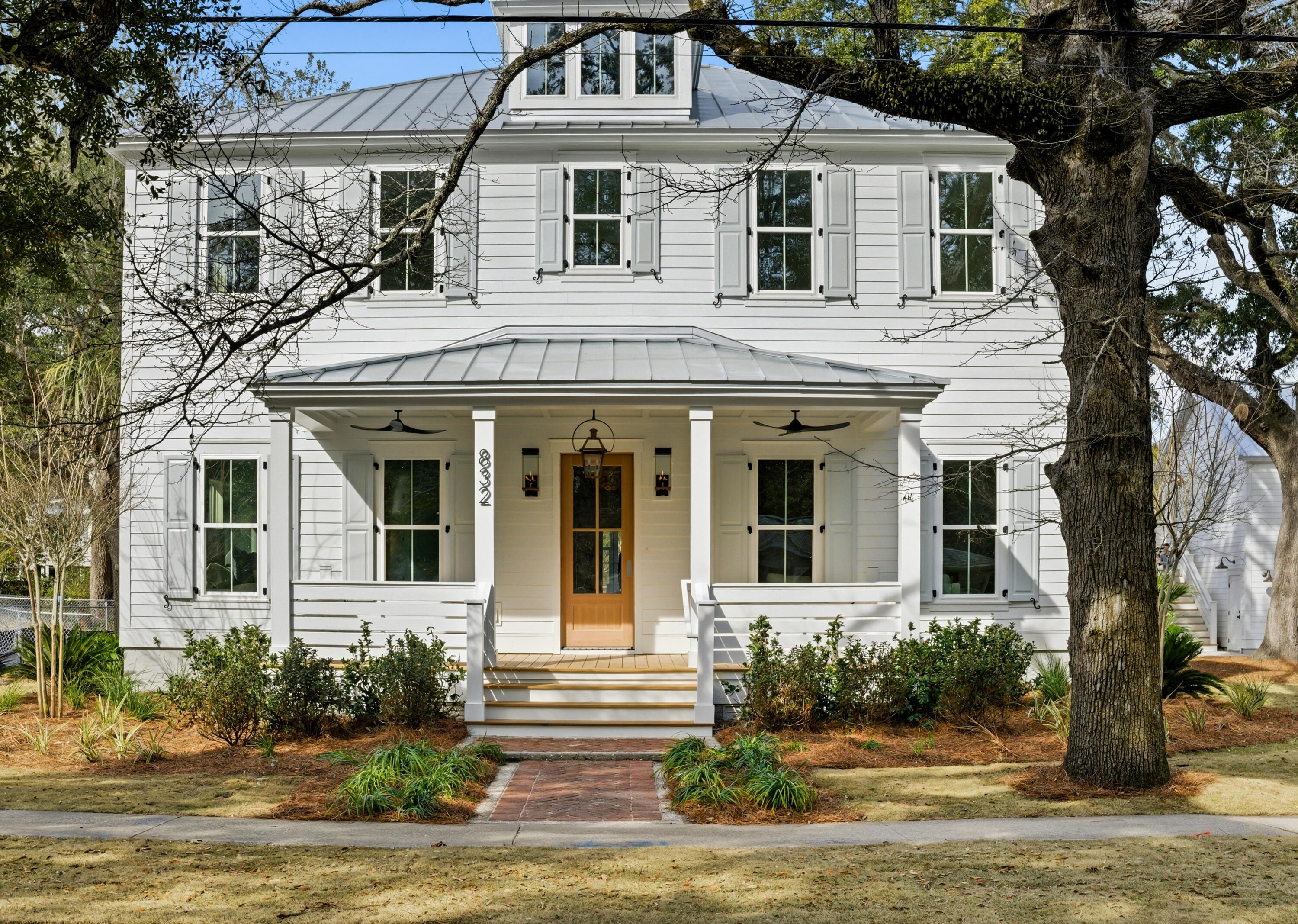 832 Mccants Drive Mount Pleasant SC 29464