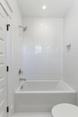 832 Mccants Drive Mount Pleasant SC 29464