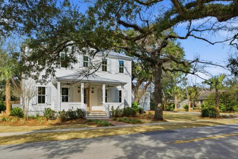 832 Mccants Drive Mount Pleasant SC 29464