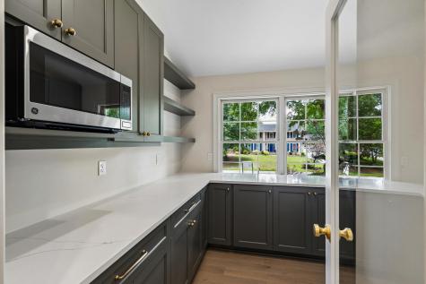 1389 Parkshore Drive Charleston SC 29407