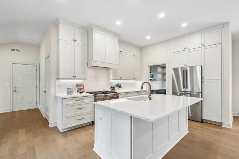 1389 Parkshore Drive Charleston SC 29407