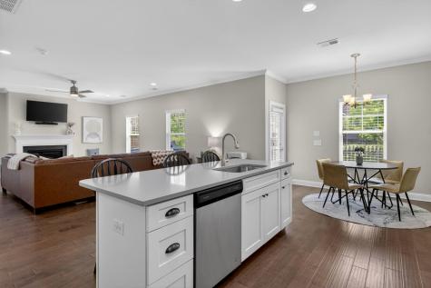 1089 Fort Johnson Road Charleston SC 29412