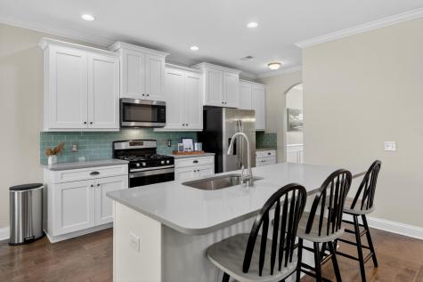 1089 Fort Johnson Road Charleston SC 29412