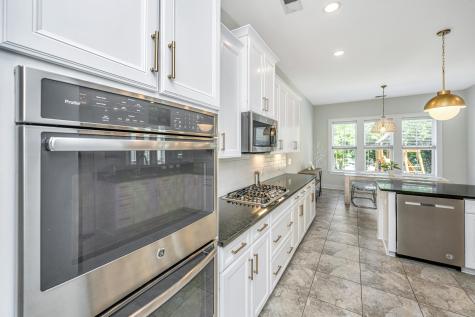1585 Bourne Crossing Mount Pleasant SC 29466