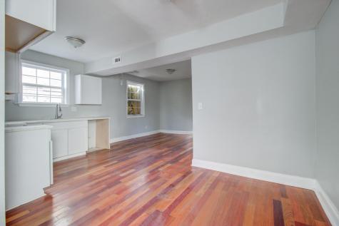 30 Poinsett Street Charleston SC 29403