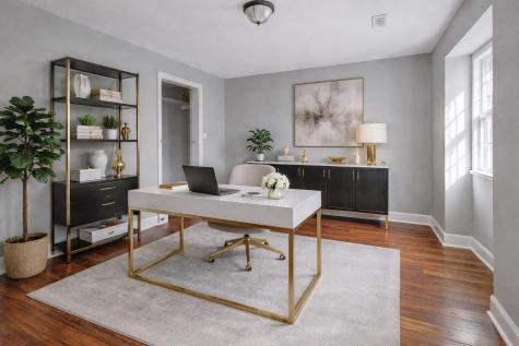 30 Poinsett Street Charleston SC 29403