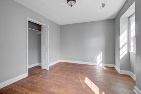 30 Poinsett Street Charleston SC 29403