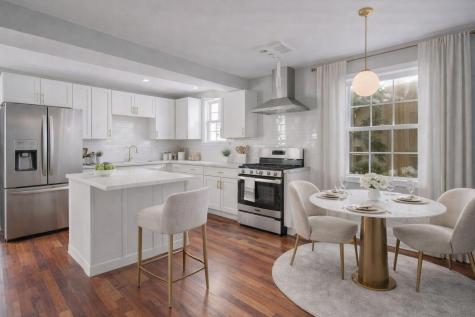 30 Poinsett Street Charleston SC 29403