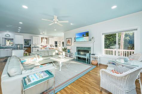 510 E Arctic Avenue Folly Beach SC 29439