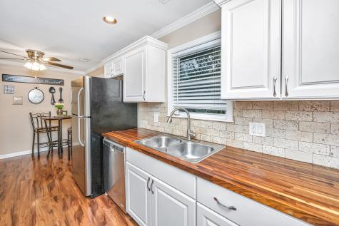 1240 Camelia Road Charleston SC 29407