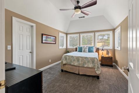 975 Mayfield Street Summerville SC 29485
