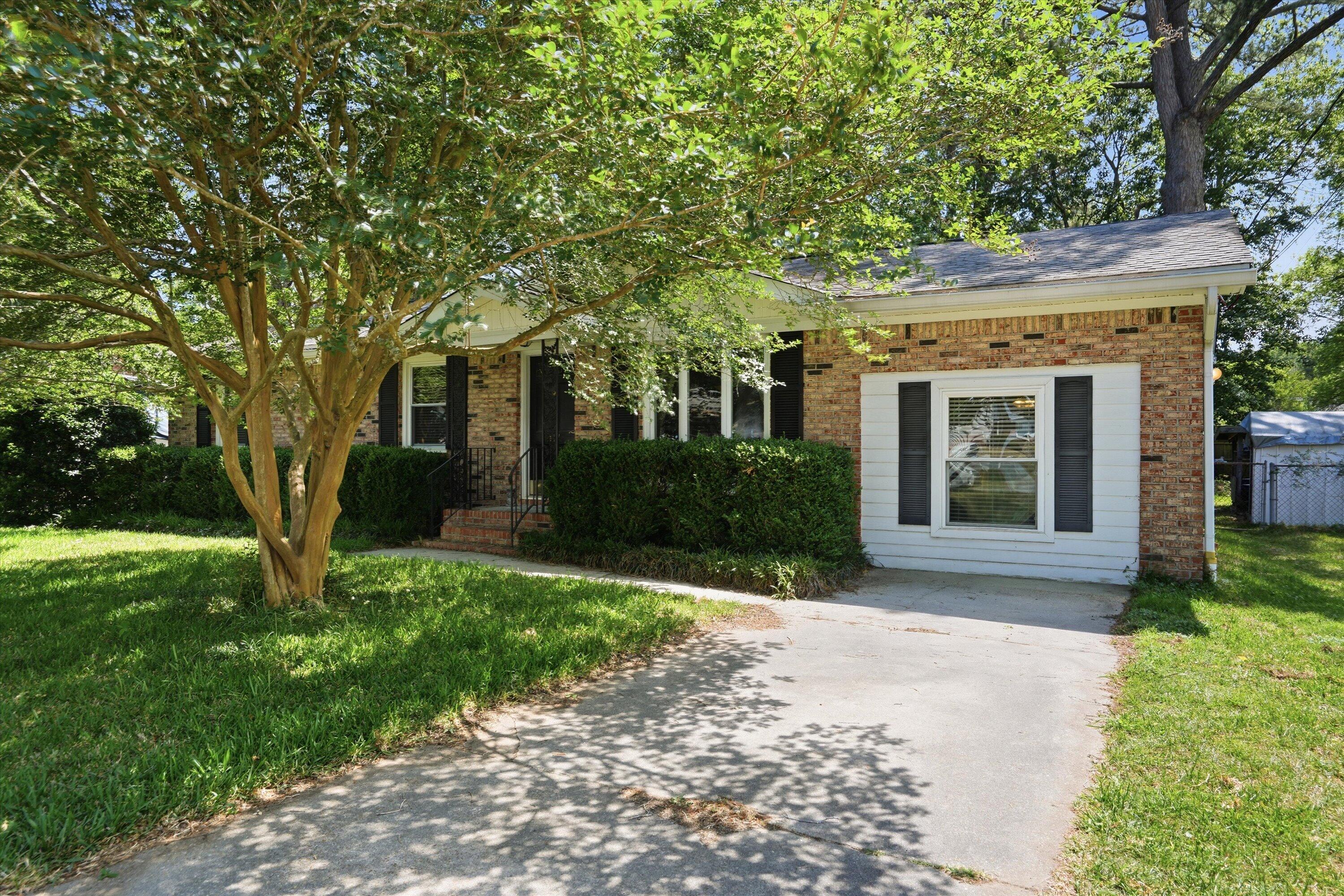 417 Cessna Avenue Charleston SC 29407