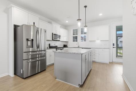 585 Blueway Avenue Summerville SC 29486