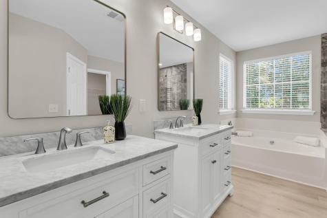 8804 Laurel Grove Lane North Charleston SC 29420