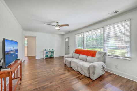 2736 Shadow Lane North Charleston SC 29406