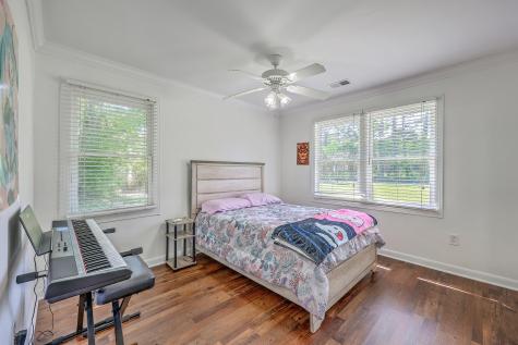2736 Shadow Lane North Charleston SC 29406