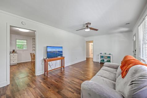 2736 Shadow Lane North Charleston SC 29406
