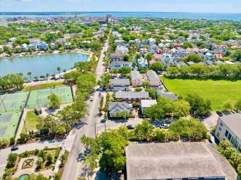 301 Broad Street Charleston SC 29401
