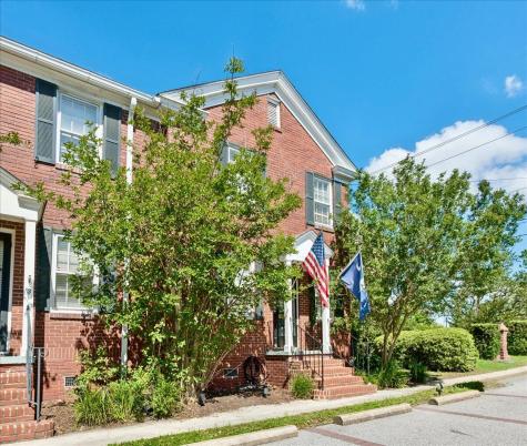 301 Broad Street Charleston SC 29401