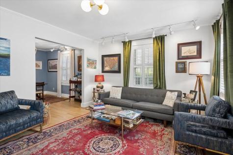 301 Broad Street Charleston SC 29401