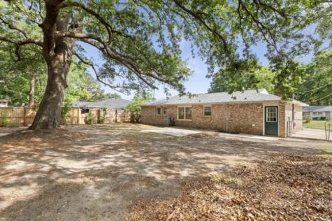 7708 Jadewood Drive North Charleston SC 29418