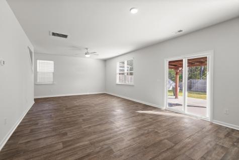 337 Bering Lane Summerville SC 29486