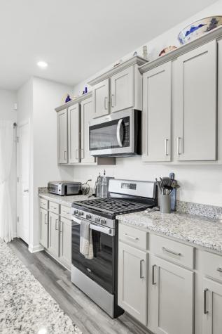 614 Hilchot Drive Summerville SC 29486