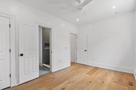 2 Henrietta Street Charleston SC 29403