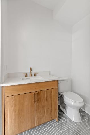 2 Henrietta Street Charleston SC 29403