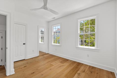 2 Henrietta Street Charleston SC 29403