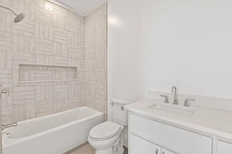 2 Henrietta Street Charleston SC 29403