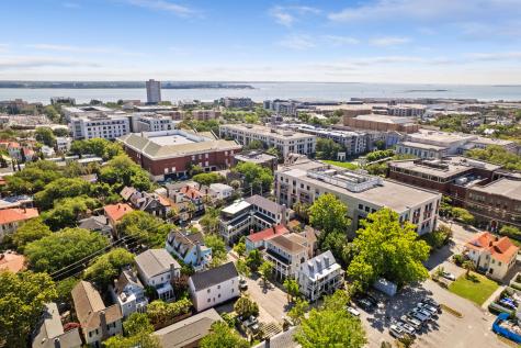 2 Henrietta Street Charleston SC 29403