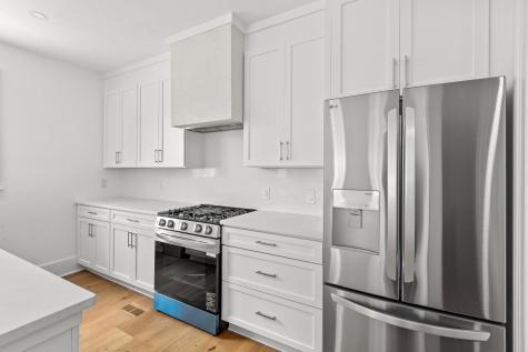 2 Henrietta Street Charleston SC 29403