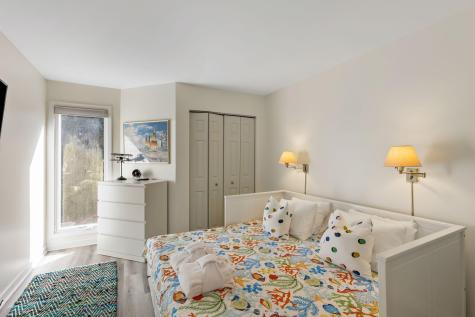 1723 Live Oak Park Seabrook Island SC 29455