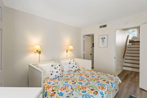 1723 Live Oak Park Seabrook Island SC 29455